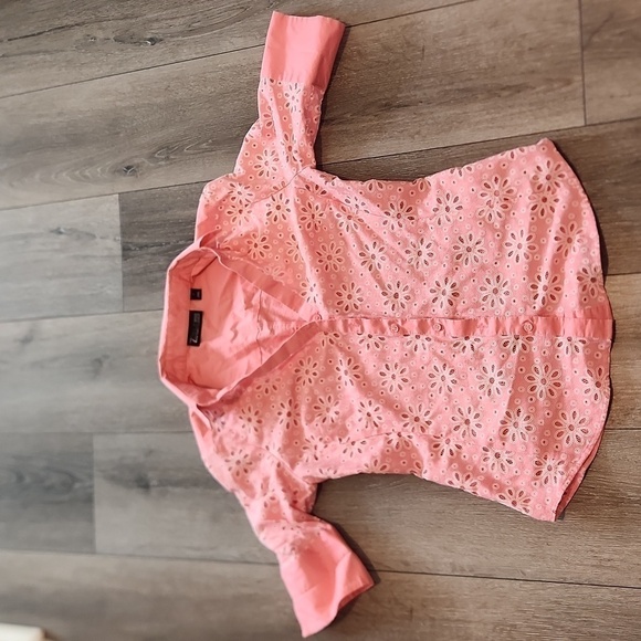 7th Avenue New York Company Button Up Top - Picture 1 of 6